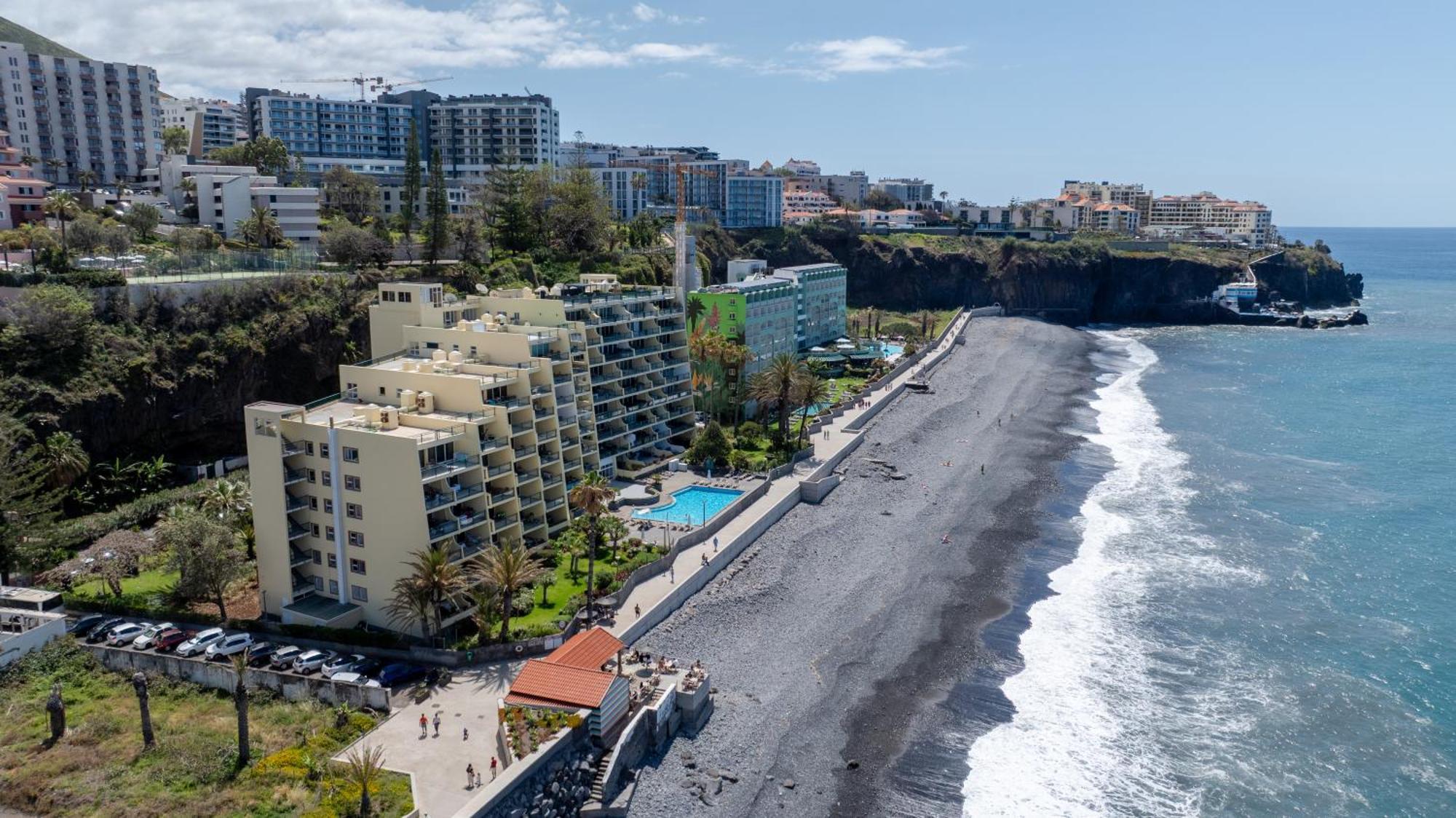 Atlantic View Apartment At Formosa Beach Funchal  Exterior foto